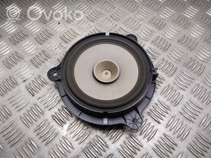 Nissan Qashqai Rear door speaker 281569U00A