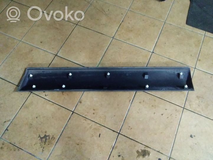 Nissan Qashqai Moulure de porte avant 80871JD00A