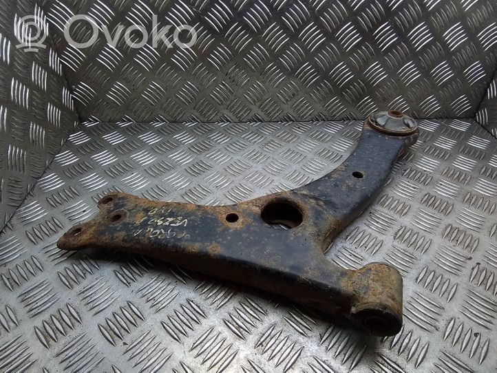 Toyota Prius (XW20) Braccio di controllo sospensione anteriore inferiore/braccio oscillante 