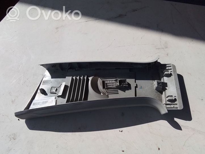 Volkswagen Tiguan (B) pillar trim (top) 5N0867244B