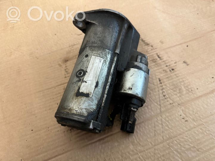 Volkswagen Amarok Starter motor 