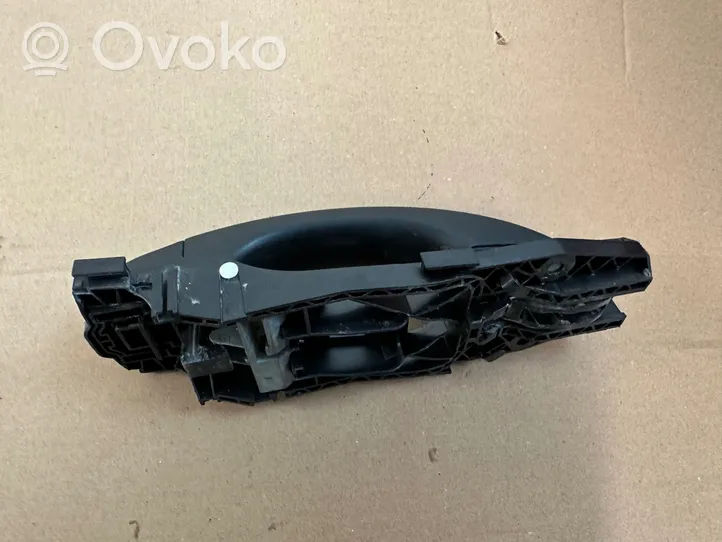 Volkswagen Amarok Rear door exterior handle 