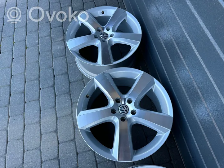 Volkswagen Amarok R20 alloy rim 