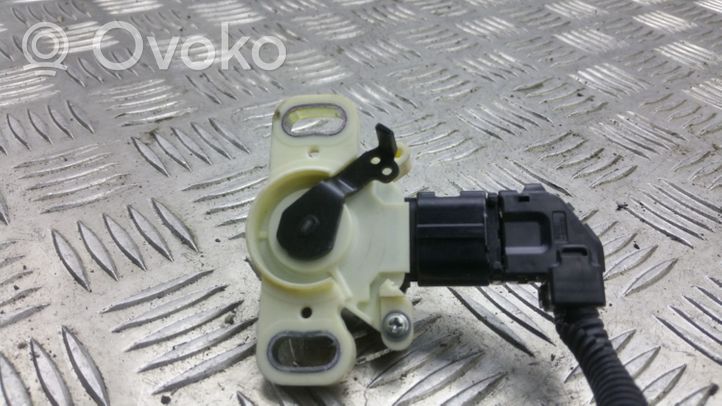 Toyota Avensis T270 Sensore del pedale della frizione 8951020071