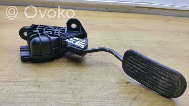 Lexus RX 300 Accelerator throttle pedal 7812048070