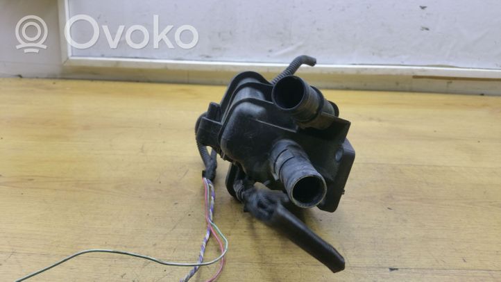 Citroen C4 II Termostat / Obudowa termostatu 9684588980