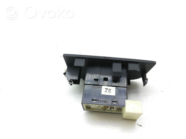 Chevrolet Epica Electric window control switch 201003508