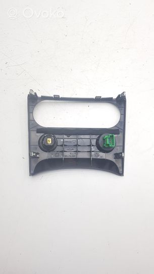 Nissan Qashqai Mascherina posacenere auto A00270A77000