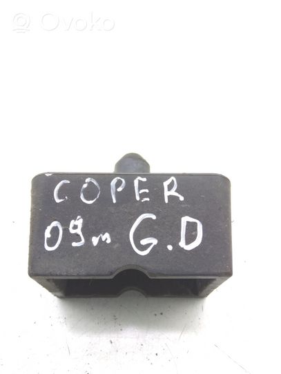 Mini One - Cooper Coupe R56 Gniazdo lewarka zmiany biegów 14121810