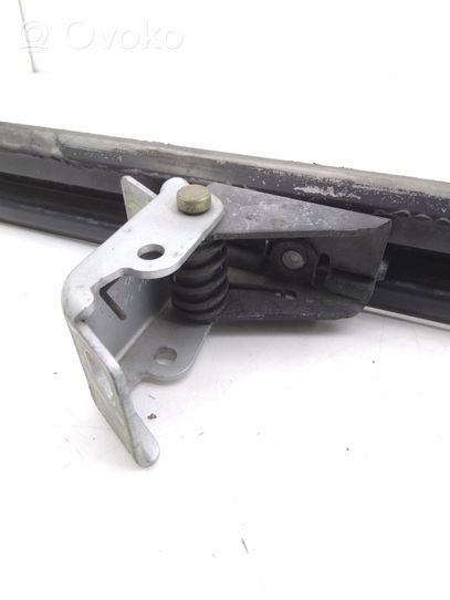 Renault Kangoo I Sliding door lower roller guide/hinge 