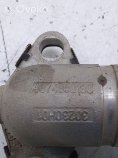 Peugeot 5008 Tuyau de raccordement solide EGR 9674950180