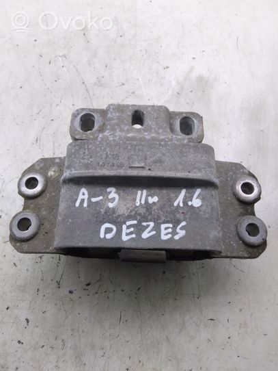 Audi A3 S3 A3 Sportback 8P Supporto della scatola del cambio 1K0199555