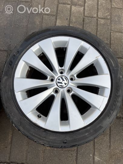 Volkswagen PASSAT CC Jante alliage R17 