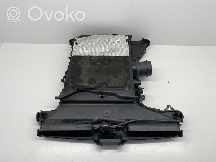 Audi Q7 4M Osłona górna silnika 4M0133837