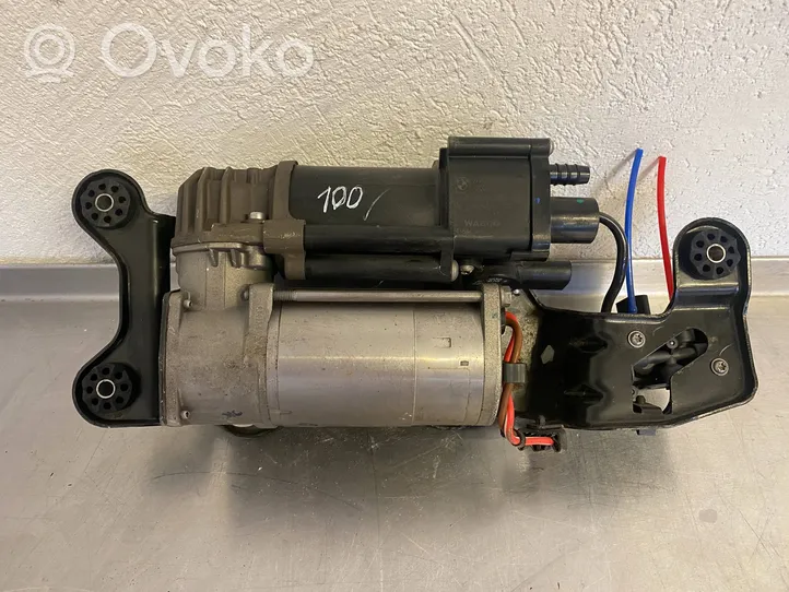 BMW X5 F15 Compresseur / pompe à suspension pneumatique 687517702