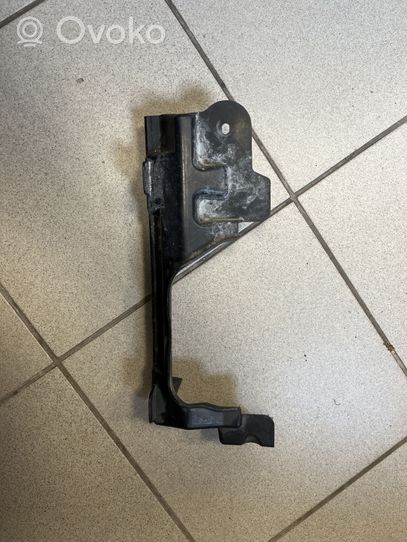 Land Rover Range Rover Sport L320 Belka zderzaka tylnego DOG000073