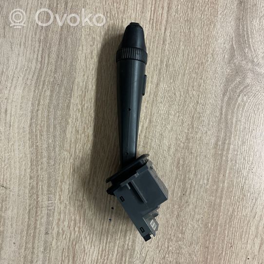 Volvo S80 Indicator stalk 30658618