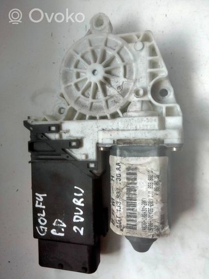 Volkswagen Golf IV Moteur de lève-vitre de porte avant 9776101434202