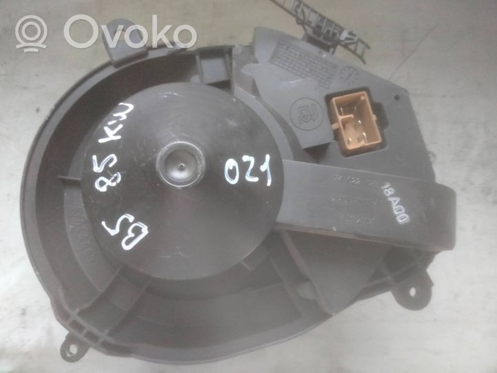 Audi A4 S4 B5 8D Ventola riscaldamento/ventilatore abitacolo 8D1820021