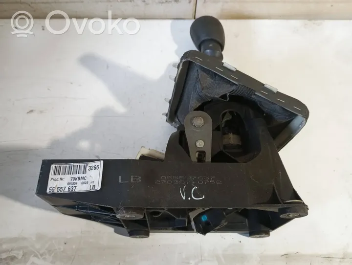 Opel Vectra C Selettore di marcia/cambio sulla scatola del cambio 55557637