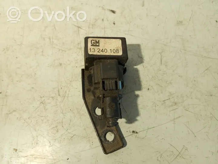 Opel Insignia A Airbag deployment crash/impact sensor 13240108