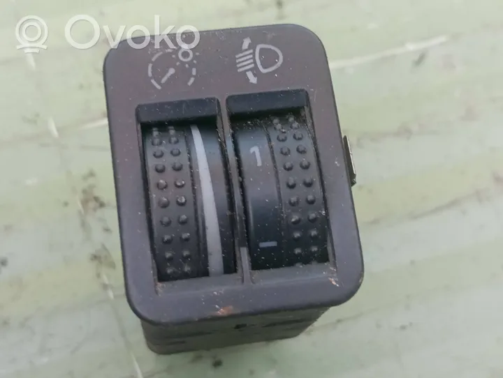 Skoda Octavia Mk1 (1U) Headlight level height control switch 1U0941333D