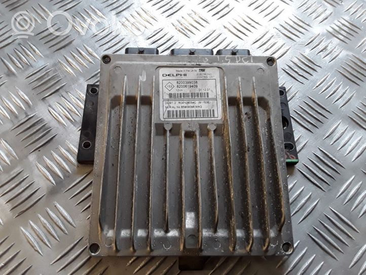 Renault Clio II Sterownik / Moduł ECU 8200399038