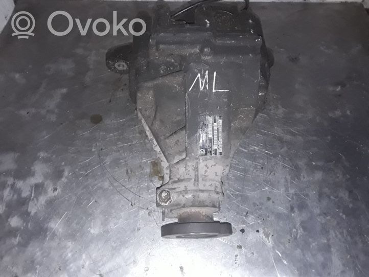 Mercedes-Benz ML W163 Mechanizm różnicowy tylny / Dyferencjał 4460060031