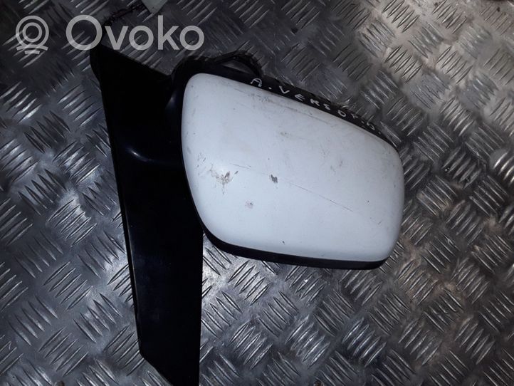 Toyota Avensis Verso Etuoven sähköinen sivupeili E4012153