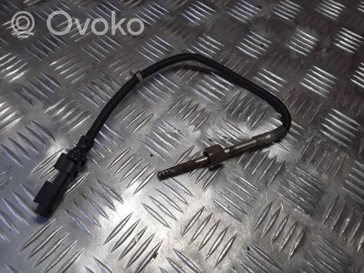 Infiniti QX56 Exhaust gas temperature sensor A0009058704