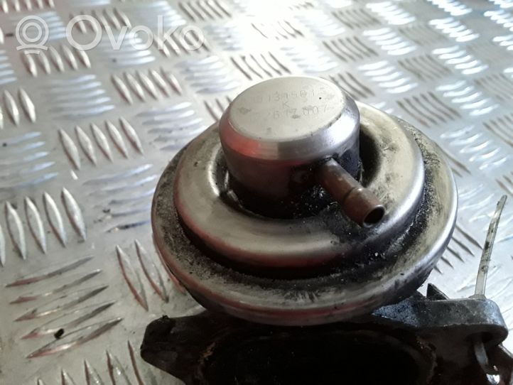 Volkswagen Jetta V EGR valve 038131501A