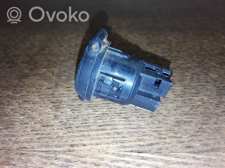 Citroen C3 Connettore plug in AUX 96647952XT