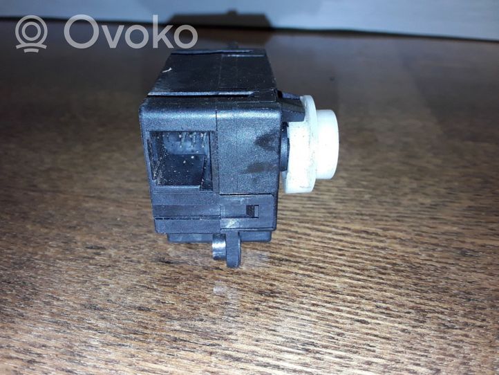 Nissan Micra Motorino attuatore aria N104722T