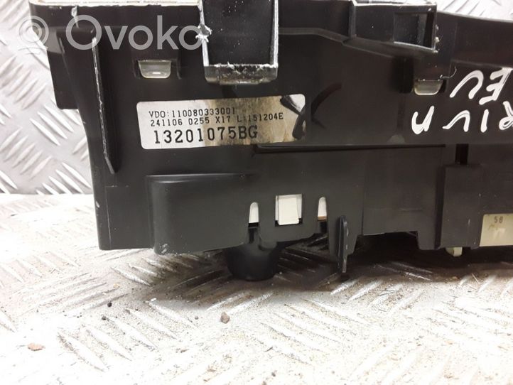 Opel Meriva A Speedometer (instrument cluster) 13201075BG