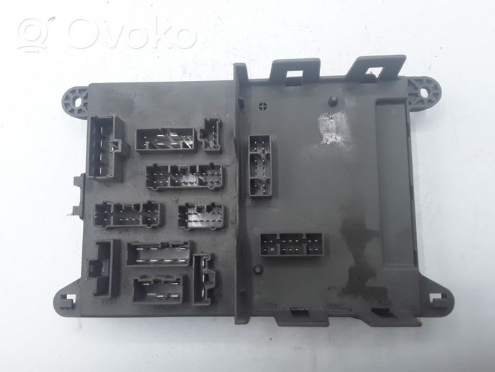 Land Rover Freelander Fuse module 518668207