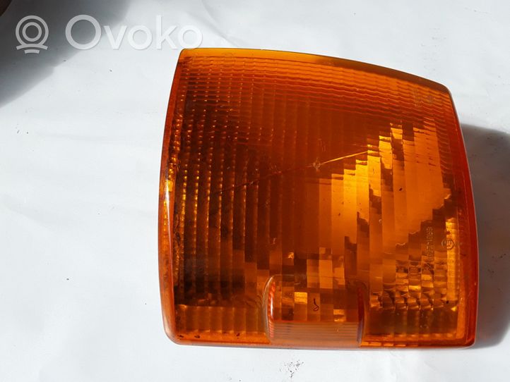 Volkswagen Transporter - Caravelle T4 Front indicator light 701953049