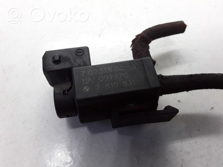 BMW 7 F01 F02 F03 F04 Solenoidinis vožtuvas 70231800