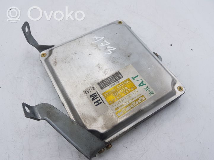 Toyota 4 Runner N120 N130 Moottorin ohjainlaite/moduuli 8966135701