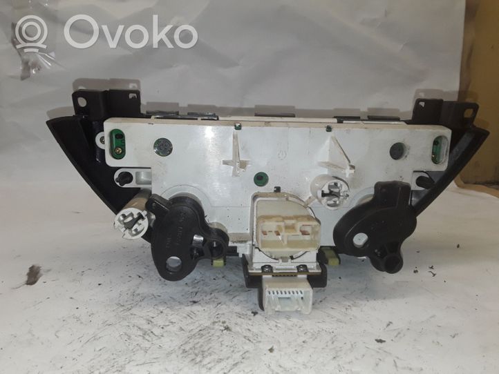 Toyota RAV 4 (XA20) Oro kondicionieriaus/ klimato/ pečiuko valdymo blokas (salone) 5590042100