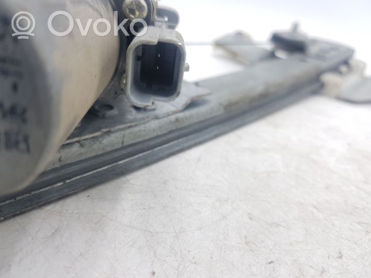 Toyota Aygo AB10 Priekinis varikliukas langų pakėlėjo 400842B