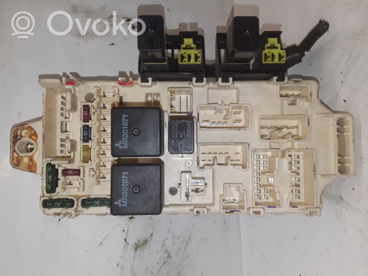 Mitsubishi Pajero Fuse module NOCODE