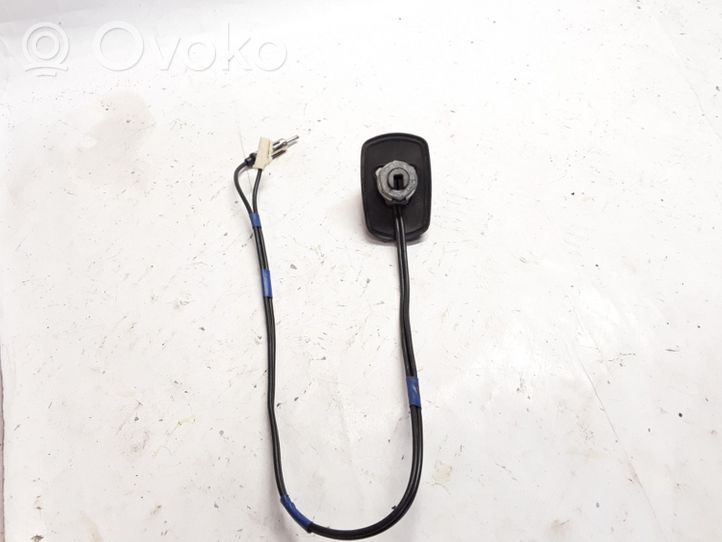 Lexus RX 300 Antena radiowa V300919E