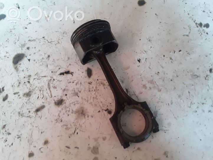 Hyundai Santa Fe Piston avec bielle NOCODE