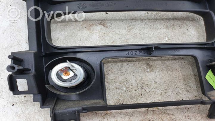 Nissan Primera Inne części wnętrza samochodu 68413