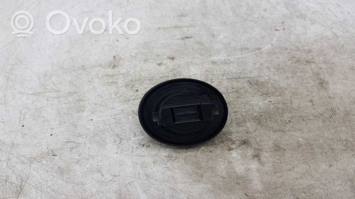 Volkswagen PASSAT B5 Oil filler cap 06B103485C