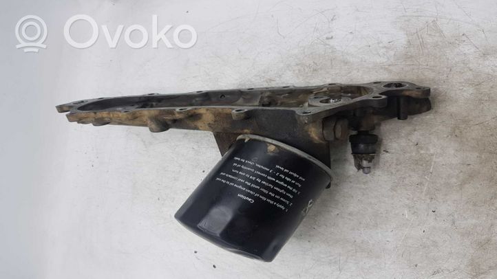 Toyota Land Cruiser (HDJ90) Mocowanie / uchwyt filtra oleju 