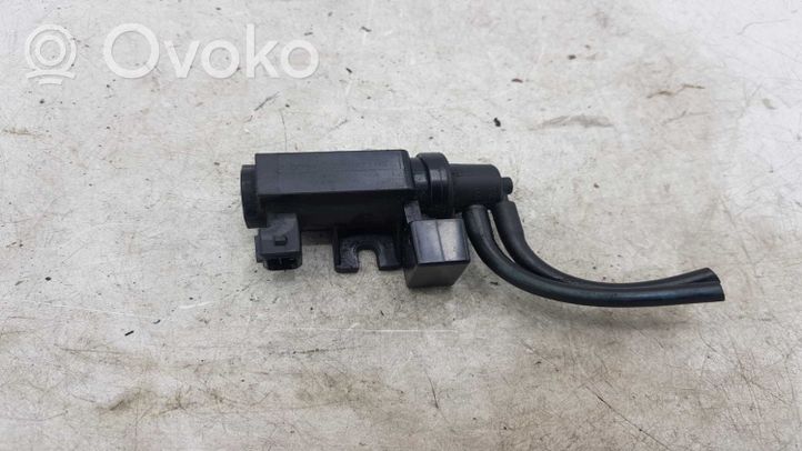 BMW 5 E60 E61 Solenoidinis vožtuvas 70057903