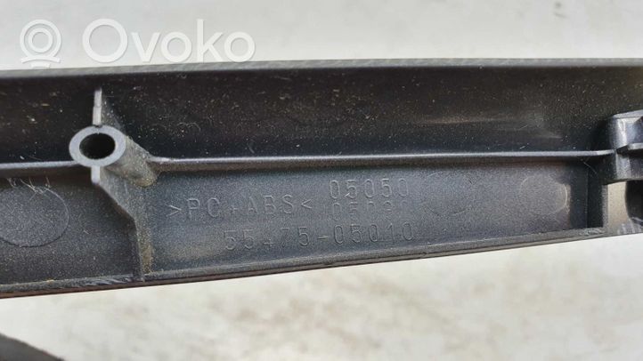 Toyota Avensis T250 Rivestimento del vano portaoggetti del cruscotto 8532