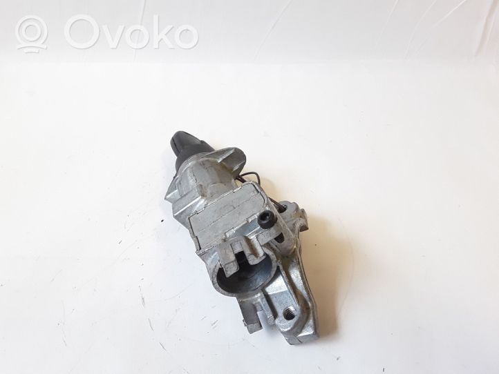 Audi A4 S4 B5 8D Užvedimo spynelė 4D0905851E