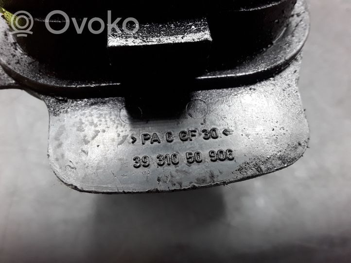 Volvo S60 Kita variklio skyriaus detalė 3931050906